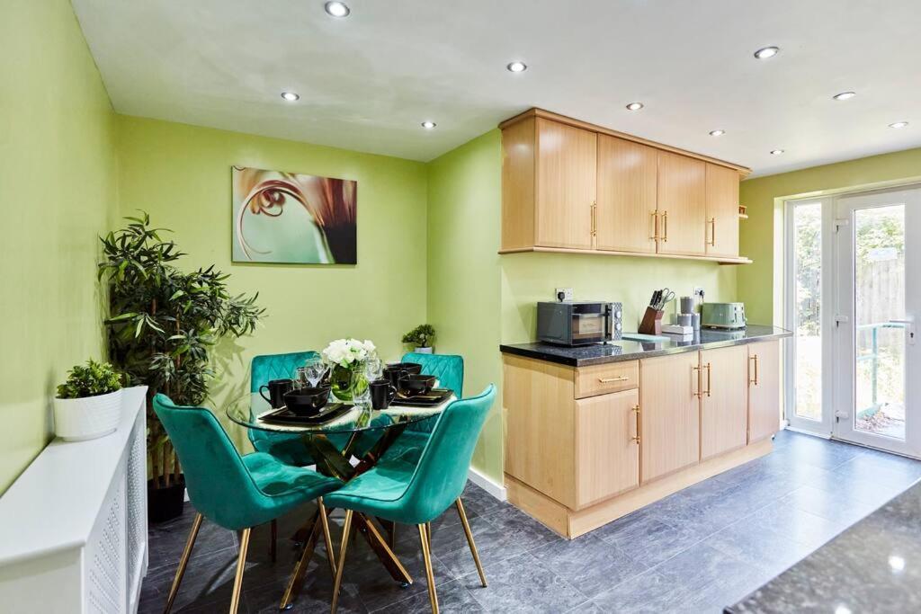 *Little Haven In Leeds* ¤Private Parking¤ Ensuite Leeds  Bagian luar foto