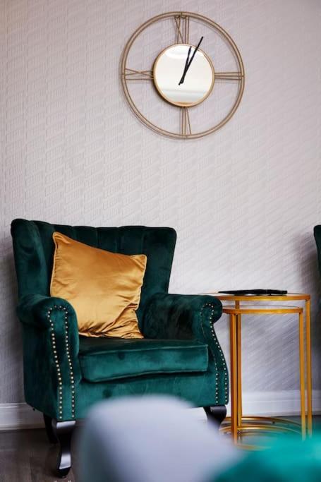 *Little Haven In Leeds* ¤Private Parking¤ Ensuite Leeds  Bagian luar foto